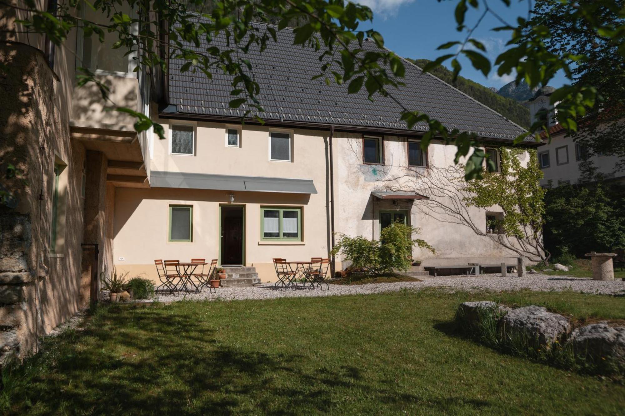 Gorska Roza Bed & Breakfast Log pod Mangartom Exterior foto