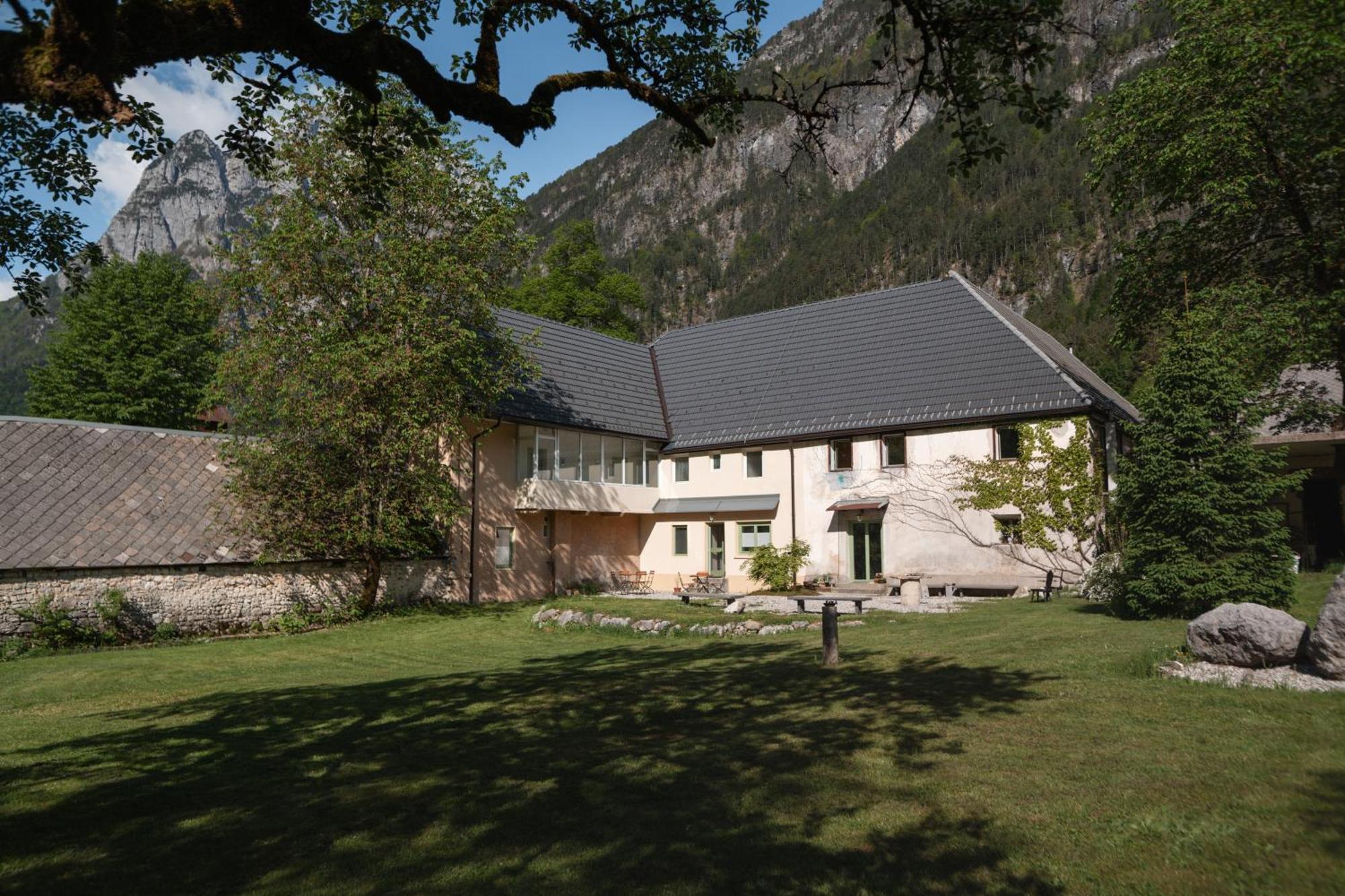 Gorska Roza Bed & Breakfast Log pod Mangartom Exterior foto