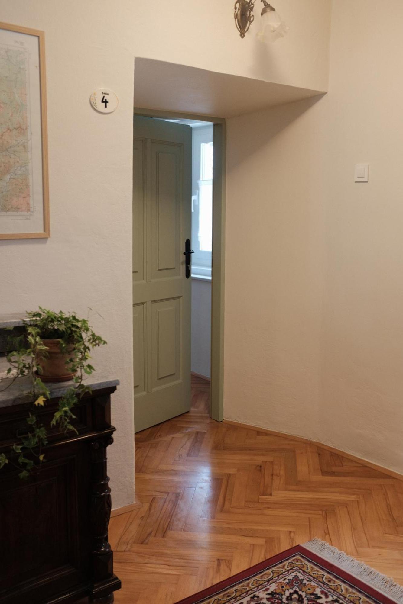 Gorska Roza Bed & Breakfast Log pod Mangartom Exterior foto